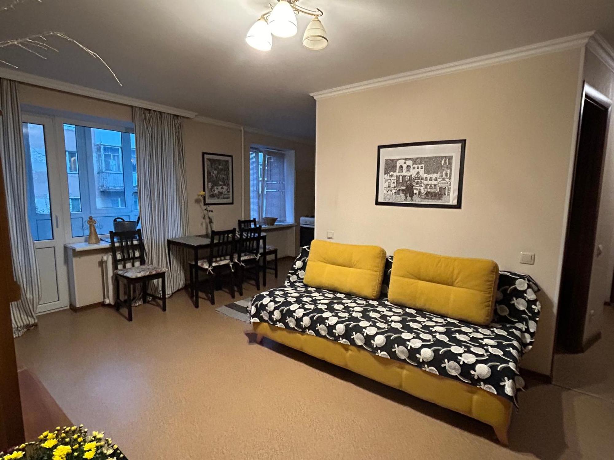 Apartment On Knyahyni Ol'Hy Street Ровно Экстерьер фото